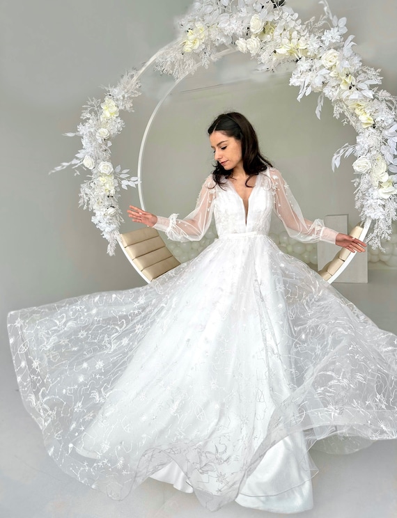 Stargazer lily fantasy wedding dress on Craiyon