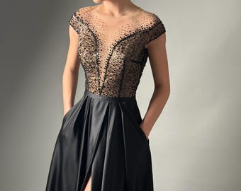 Vestido de novia de encaje negro brillante con bolsillos, vestido de ilusión gótica con mangas