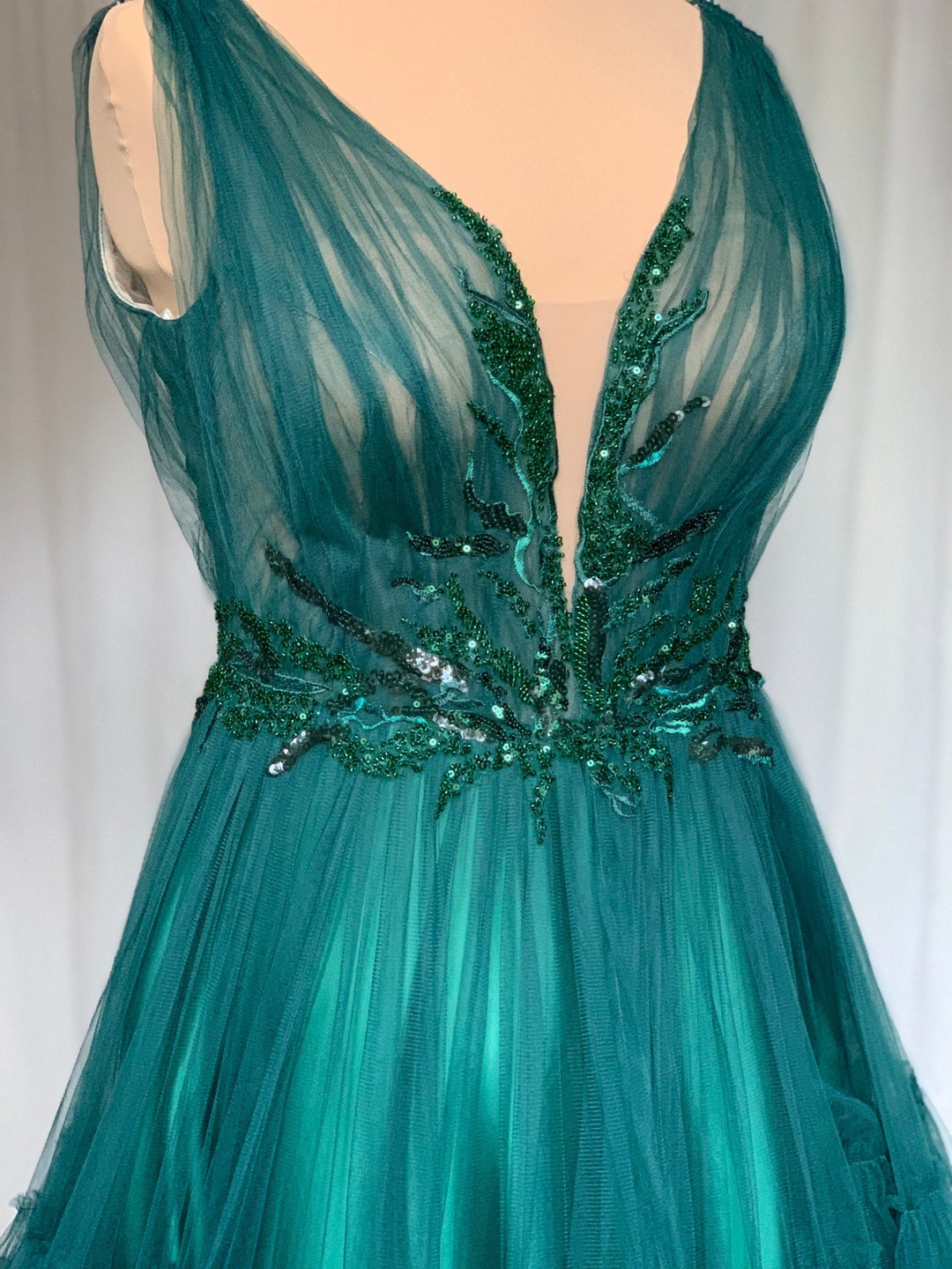 Emerald Green Wedding Dress, Forest Dresses for Weddings, Fairy Bridal