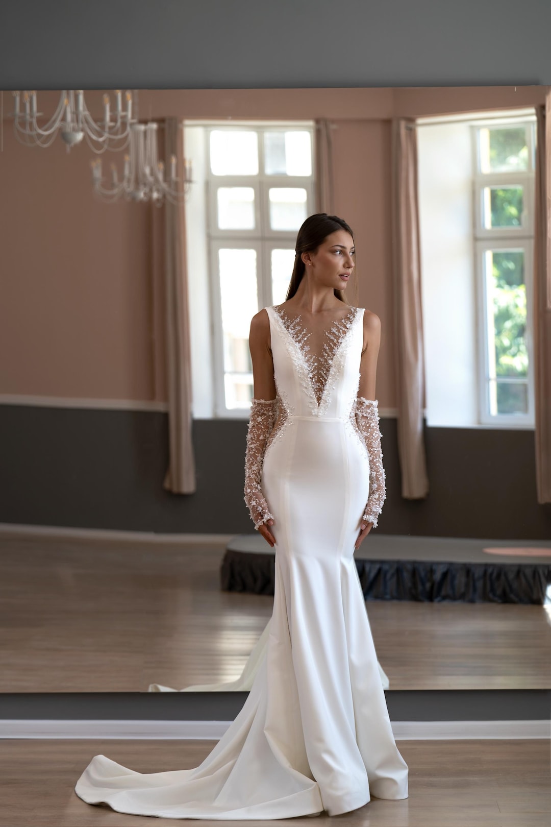 french bustle wedding dress Trains and How-to-Bustle Them 3 Point French Bustle Guide