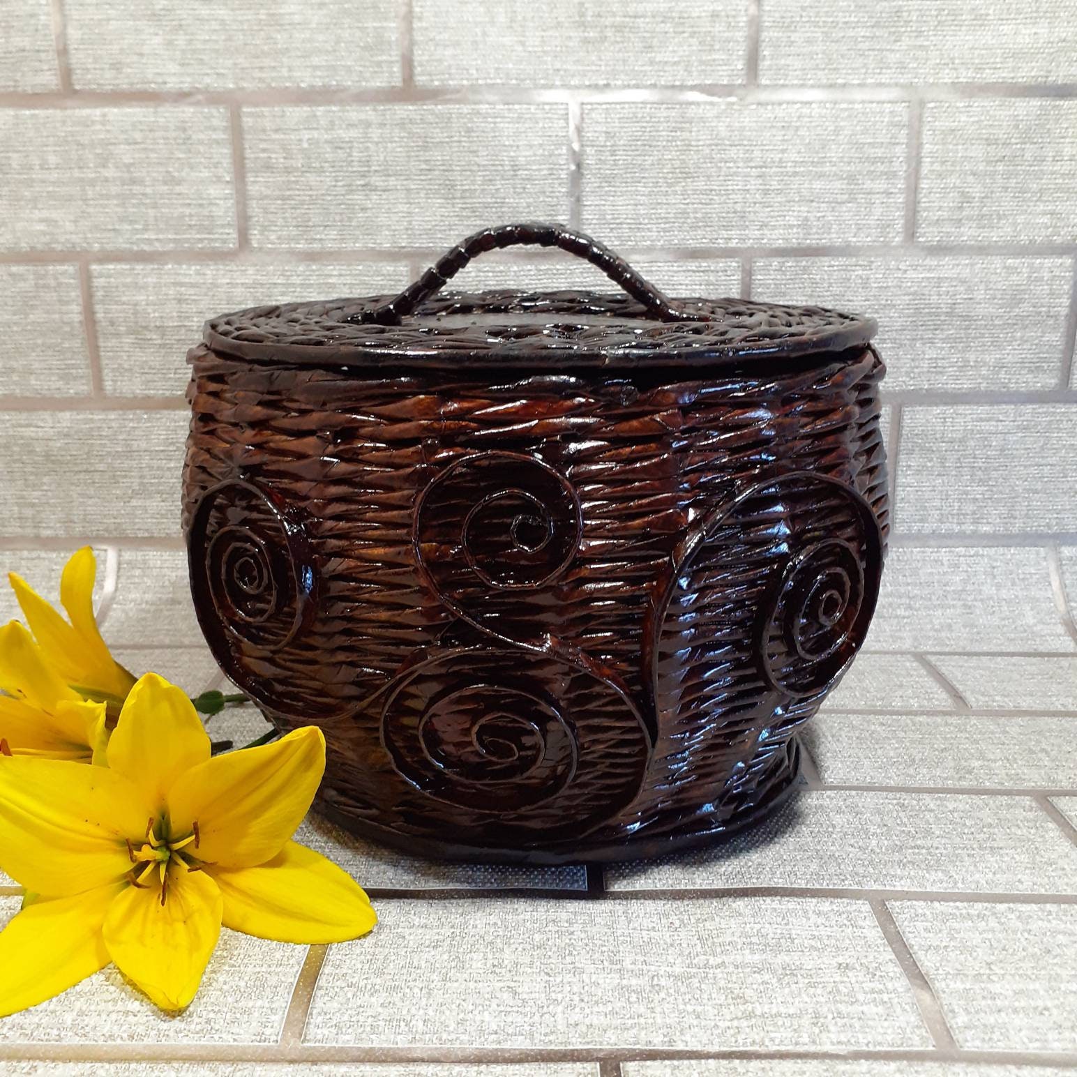 Wicker round box with lid Storage box large Storage | Etsy