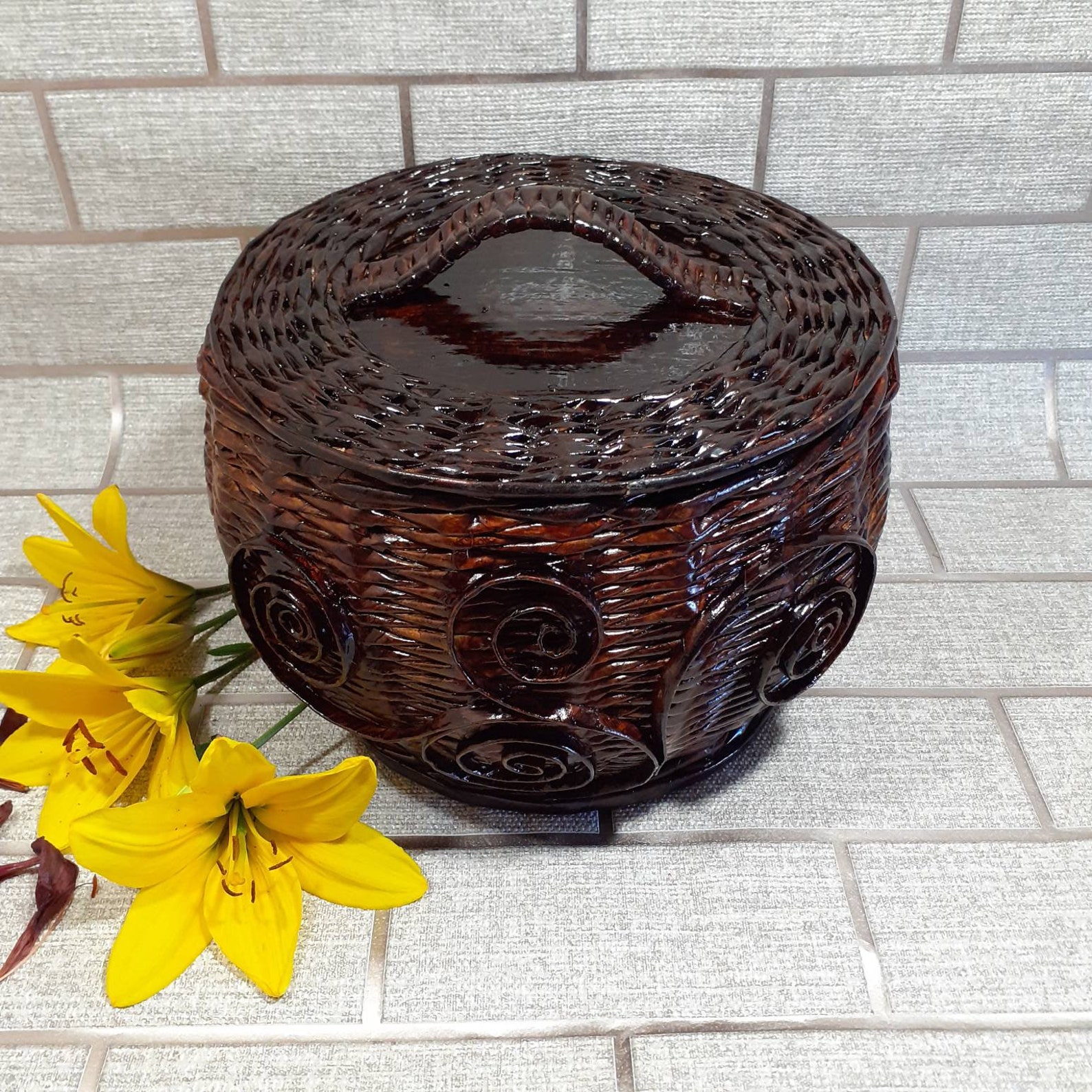 Wicker round box with lid Storage box large Storage Etsy