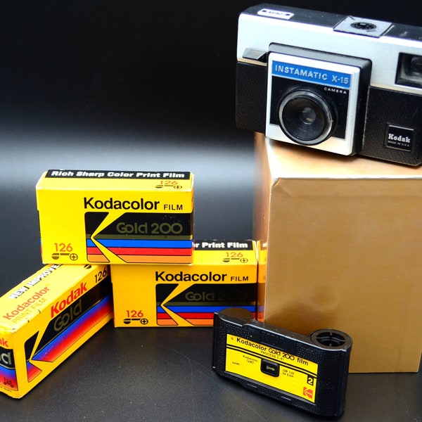 Very rare expired Kodak INSTAMATIC 126 film for instamatic type cameras. Unexposed, ready to shoot. HTF