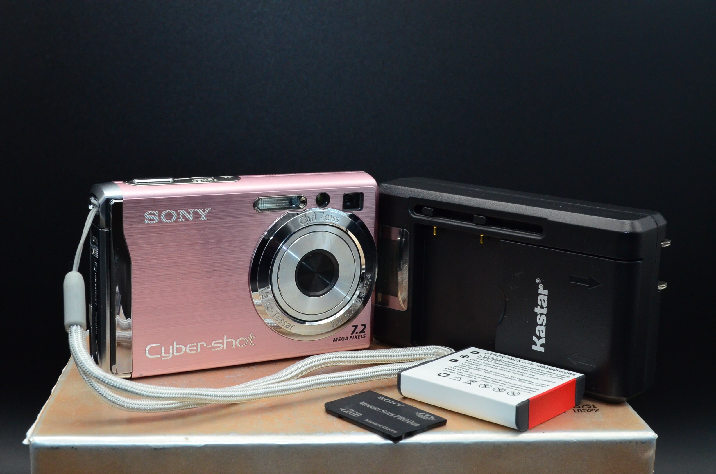 Like New Pink Sony Cybershot DSC-W80 7MP Digital Camera With New Battery,new Charger and a 2gb Sony Memory Stick Pro Duo Option. Working - Etsy UK