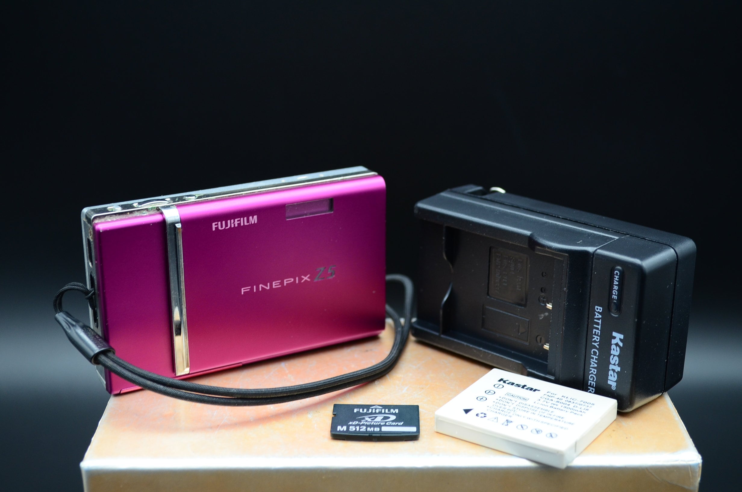 Fuji Z5 Fujifilm Finepix Z5fd Pink Digital Camera With