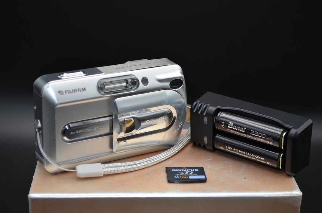 RARE Fujifilm Finepix A340 4MP Digital Camera. Included a 1GB Etsy