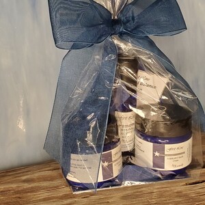 Fight Aging Naturally Gift Set with a hemp free