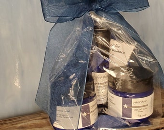 Fight Aging Naturally Gift Set with a hemp free