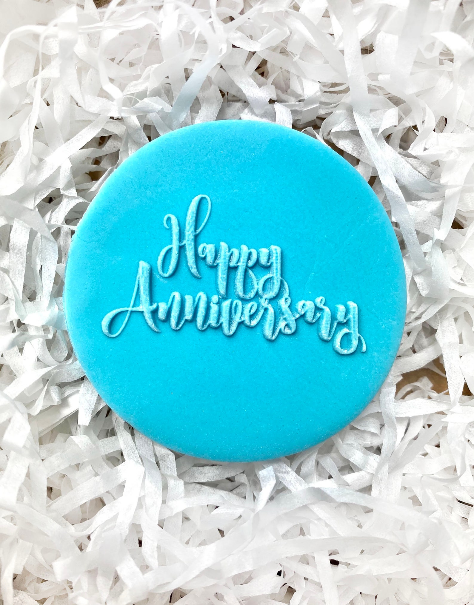 Happy Anniversary Cookie Cutter And Embosser - 6.5cm Round U2013 Cookie
