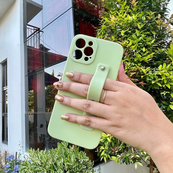 Thin, green case for iPhone 12 Mini