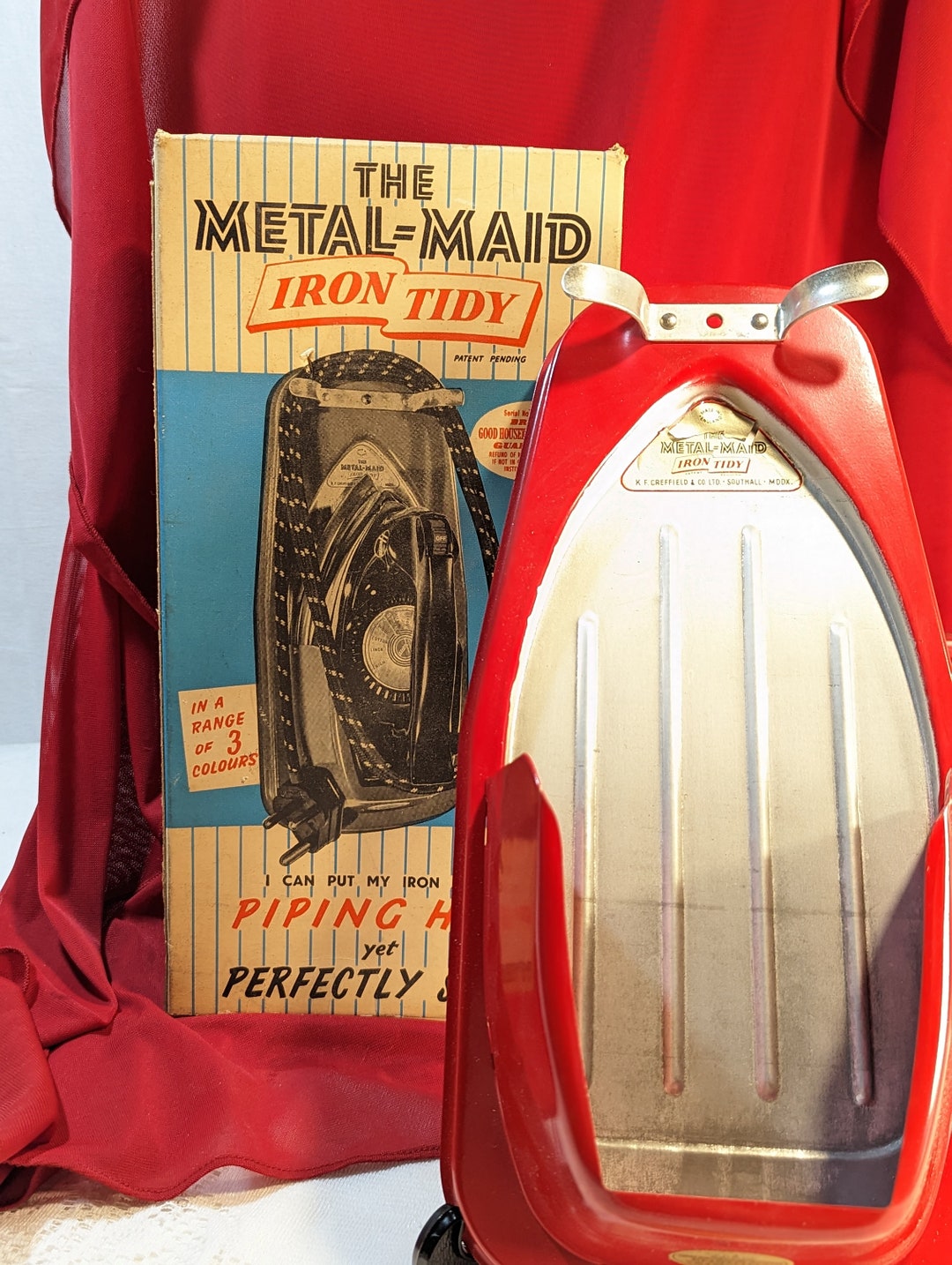 Metalmaid Iron Tidy Red. New in Original Box Vintage Iron Holder England Style Tin Houseware