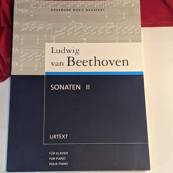 Konneman Music Budapest Ludwig Van Beethoven Sonaten II Soft Cover Sheet Music for Piano 1994 ISBN 0-8331-1237-8 Like New