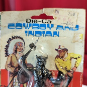 玩具セット　おもちゃ　フィギュア　レトロ　ビンテージ　インディアン　カウボーイ Toy cowboys indians - Etsy 日本