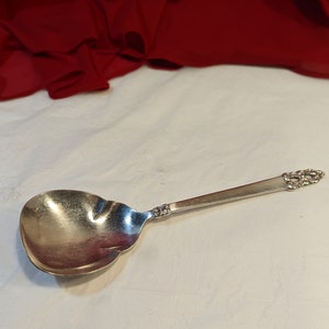 King Frederick Serving Spoon Silverplate 1847 Rogers Bros. IS 1969 Large Spoon, Replacement Vintage Cutlery for Entertaining and Serving