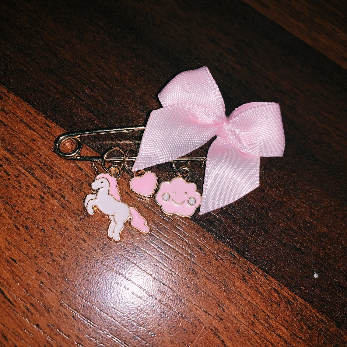 Baby Brooches Baby Shower Pins for Guest Personalized Pins | Etsy