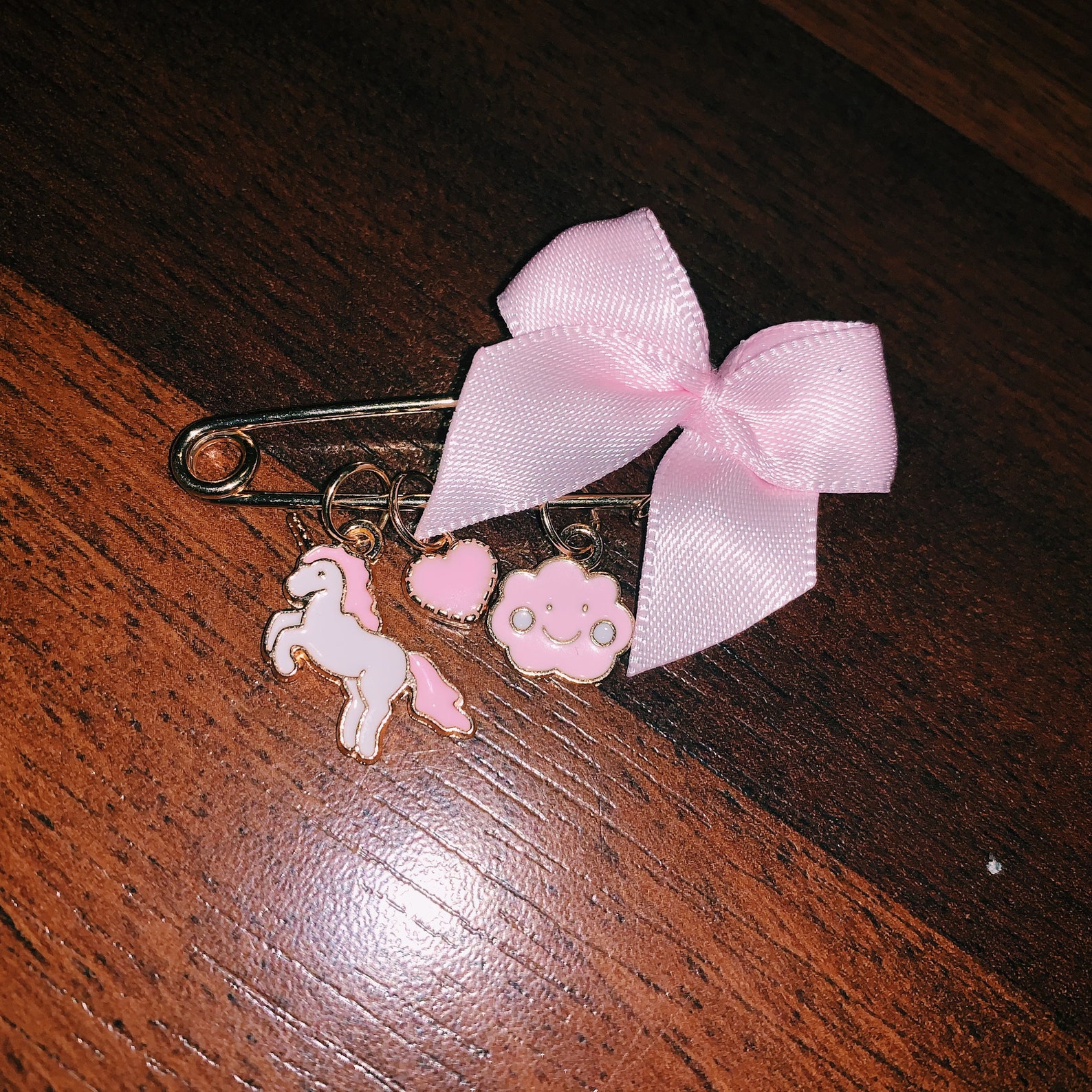 Baby Brooches Baby Shower Pins for Guest Personalized Pins Etsy