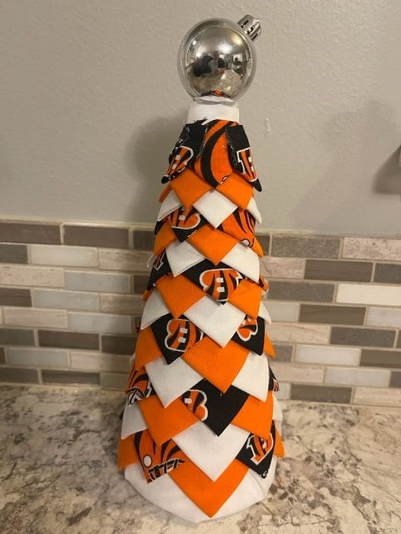 Cincinnati Bengals Christmas Tree 9 Inch Etsy
