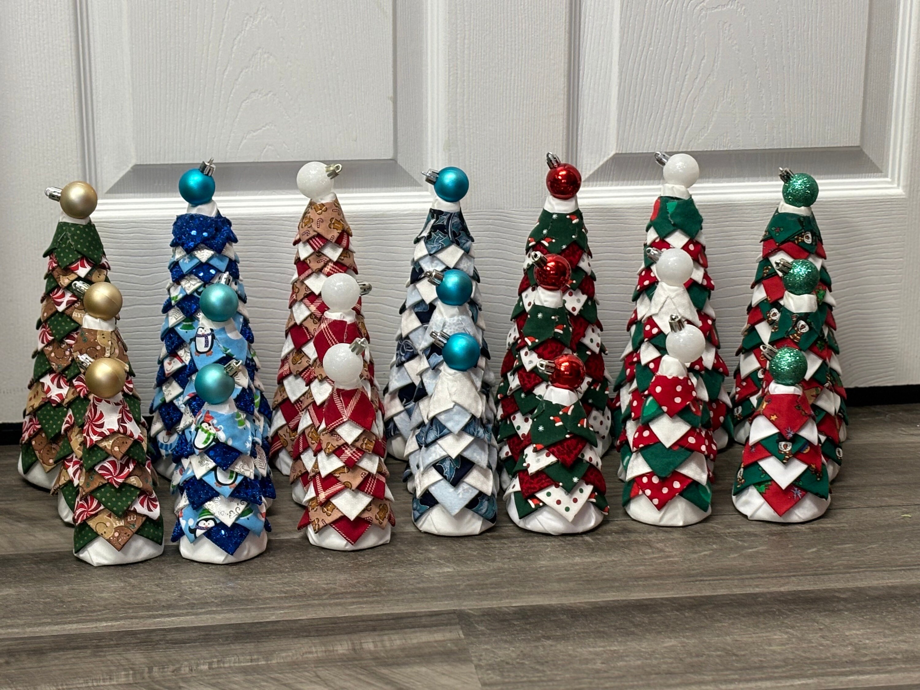 Christmas tree set- 10 in, 8 in, 6 in