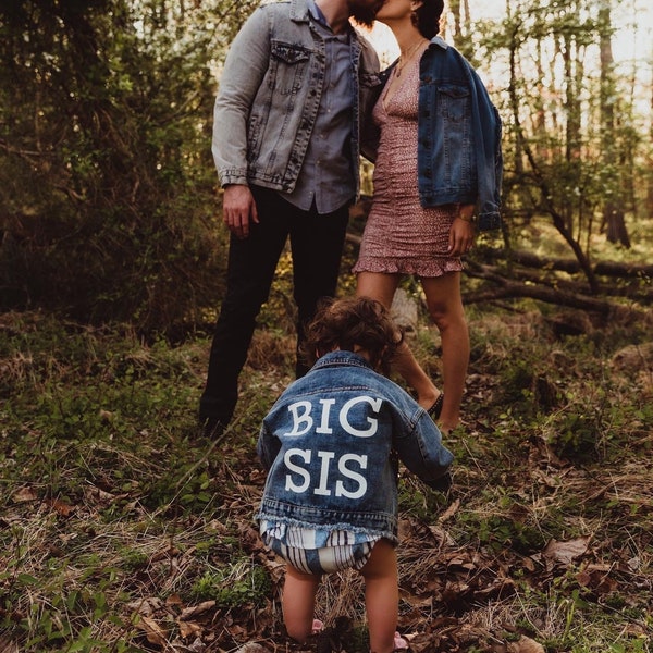 Big Sister/Big Brother Baby Announcement, Customized Name Baby/Toddler Denim Jacket Baby Shower Gift, Baby Gift, Personalized