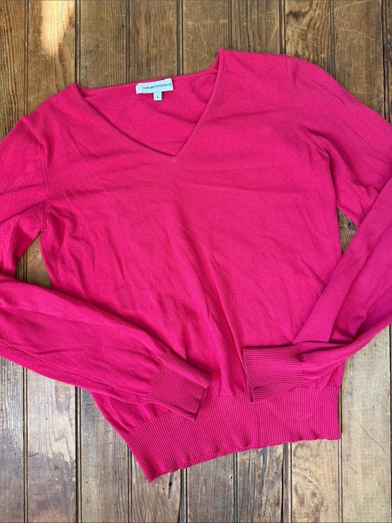 Emporio Armani, Women’s Vintage 90s Emporio Armani red V-Neck Lightweight Sweater size 8