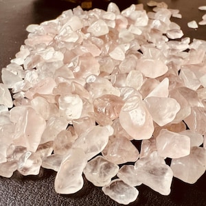 Chips de cuarzo rosa / AMOR PROPIO