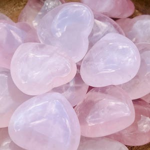 Trommelsteine Rosenquarz Herz | SELBSTLIEBE STEIN