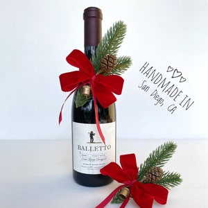 Wine Lover Christmas Gift, Faux Christmas Pine Arrangement For Wine Bottle - Wine Centerpiece, Champagne Gifts, Wine Bottle Bouquet