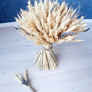 Bouquet of dried flowers image 3