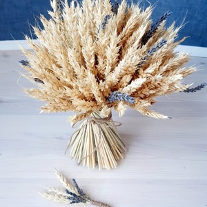 Bouquet of dried flowers image 5