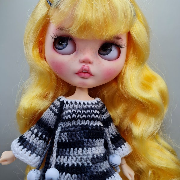 B/W Blythe Knitted/Crochet Dress! Ugli Knit!