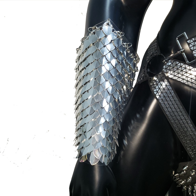 Christmas Outfit for Men ,scalemail Chest Haess, Chainmail Top Armor ...