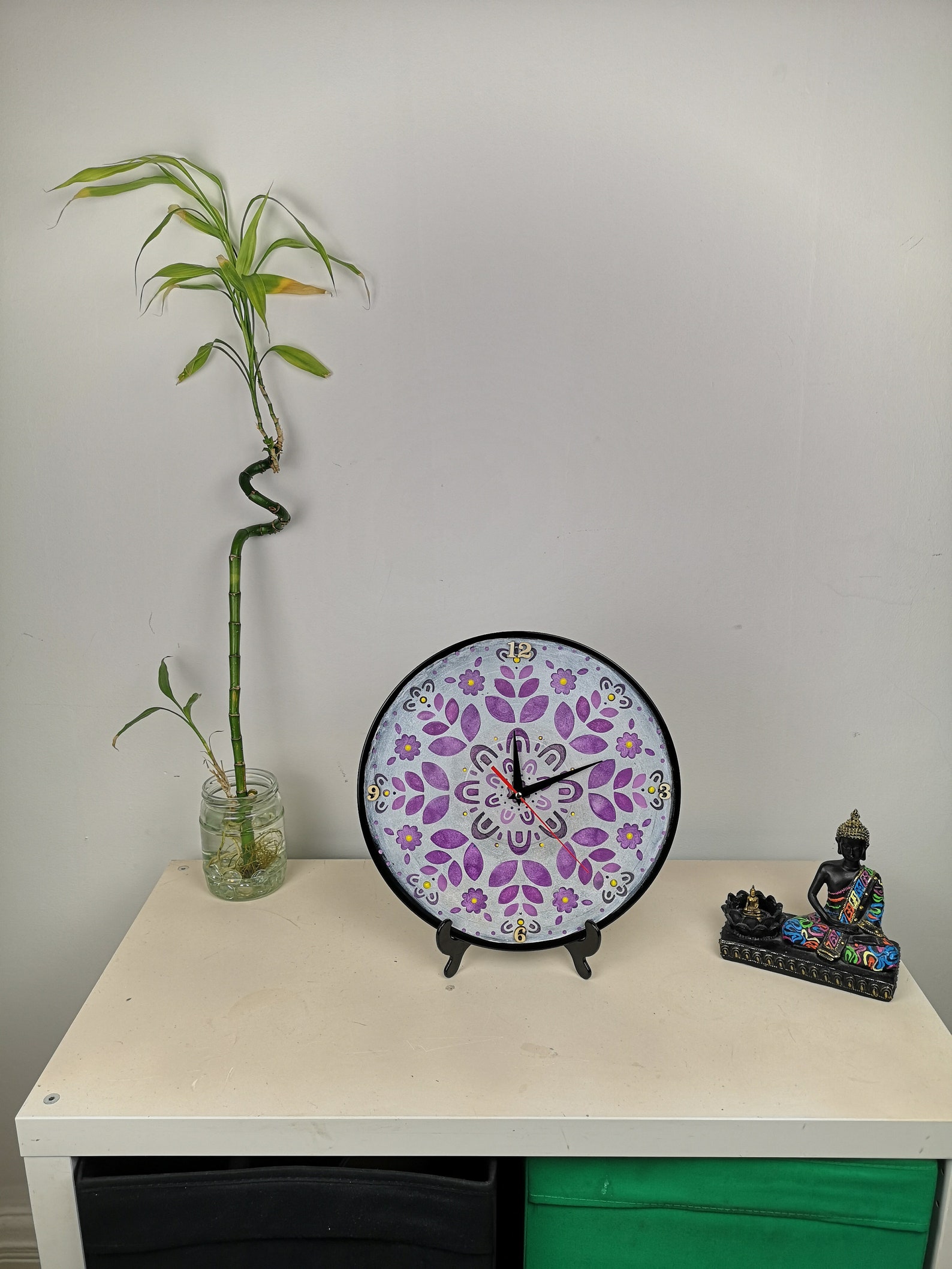 Lila Blumen Uhr 12 30.48cm