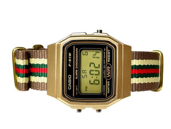 frugtbart Fritagelse Koordinere Custom Gold Casio Watch on Beige/green/red Strap - Etsy Sweden