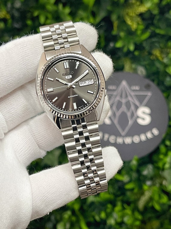 Seiko SNXS79 Automatic Bracelet Grey Watch Great Condition | eBay