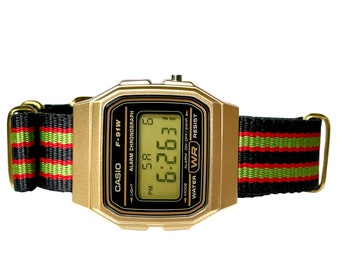 Reloj Casio dorado personalizado con correa Bond