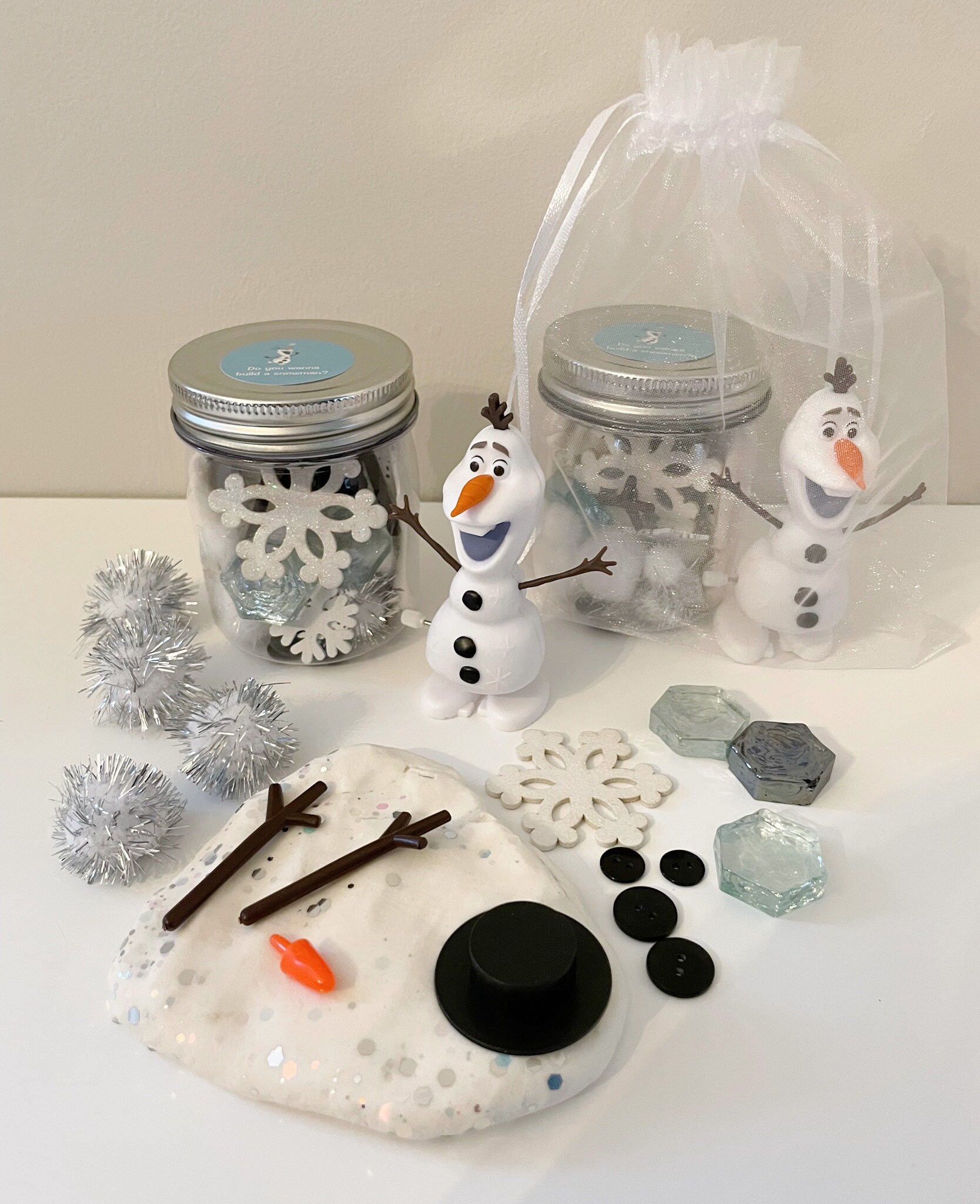 Snowman Playdough Kit, Build a Snowman Kit, Christmas Playdough Jars,  Christmas Sensory Kit, Christmas Sensory Bin, Kids Stocking Stuffers 