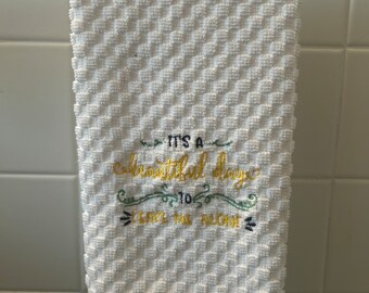 Embroidered hand towel || Kitchen Humor