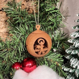 Tannenbaumkugeln/ Baumbehang/ Weihnachtsbaumschmuck/ Tannenbaumschmuck aus Holz Bild 4