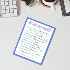 Puede incluir: Una tarjeta de agradecimiento para el profesor imprimible con un borde azul y banderines coloridos. La tarjeta tiene el texto "Mi profesor es el mejor" e incluye líneas para completar para que los estudiantes puedan escribir sobre su profesor. La tarjeta está firmada "De: Drew".