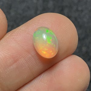 Natural Ethiopian White Opal Smooth Oval Shape Cabochon Loose Gemstone Fire Opal Jewelry Wholesale Gems Popegems 9x7x6 MM P2050