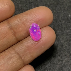 Opale di fuoco ovale sfaccettato di opale etiope viola rosa naturale al 100%, gemme di opale di fuoco sciolte per gioielli all&#39;ingrosso Pope Gems 11x7x4 mm P1387