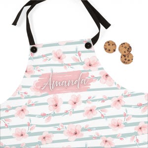 Checkered Floral Apron, Gingham Apron for Women, Cottagecore Kitchen Apron, Vintage Floral Baking Apron, Farmhouse Cooking Gift