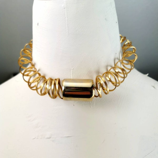 Modern Choker Necklace by UGO CORREANI - Ugo Correani modern style choker necklace