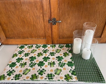 Fabric Placemat, Quilted Placemat, St. Patrick’s Day, Green, White, Tan, Gold, Plaid Shamrocks, Reversible Placemats, Holiday Gifts