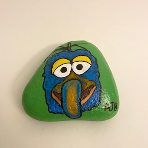 Gonzo Muppets Acrylic Painted Rock - Gonzo the Great / The Muppet Show / Jim Henson / Muppets Fanart / Shelving Decoration / Novelty Item