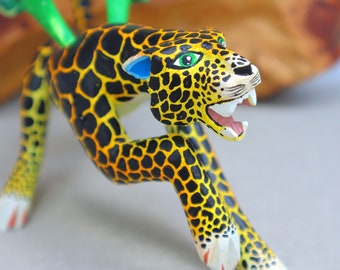 Cheetah, Jaguar with wings, leopard, king of jungle,  Alebrije from Oaxaca, alebrije, Copal wood sculpture, Wood Art, Alebrije art.
