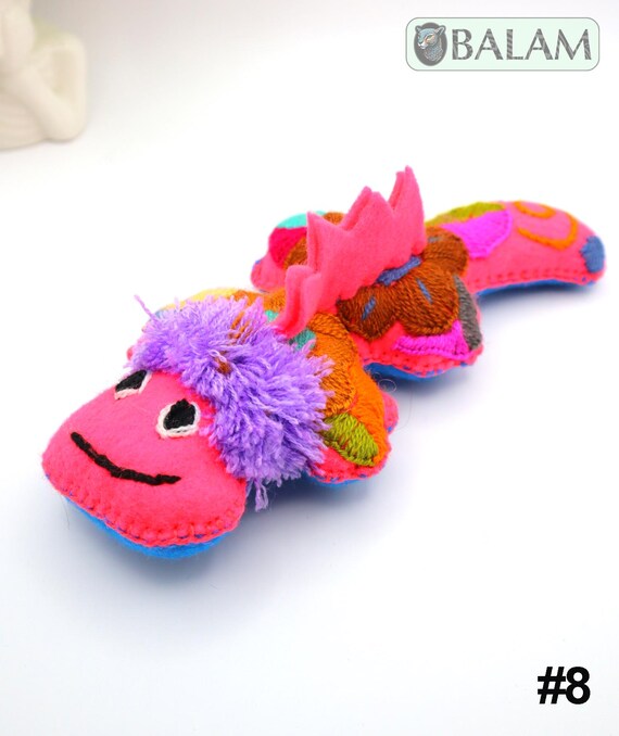 Peluche pequeño, peluche de vaca, peluche de ajolote, peluche de