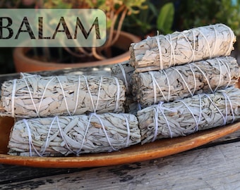 Organic white sage bundles, individual sage or bundles. Perfect for ceremonies, cleanse spaces and positive energy.