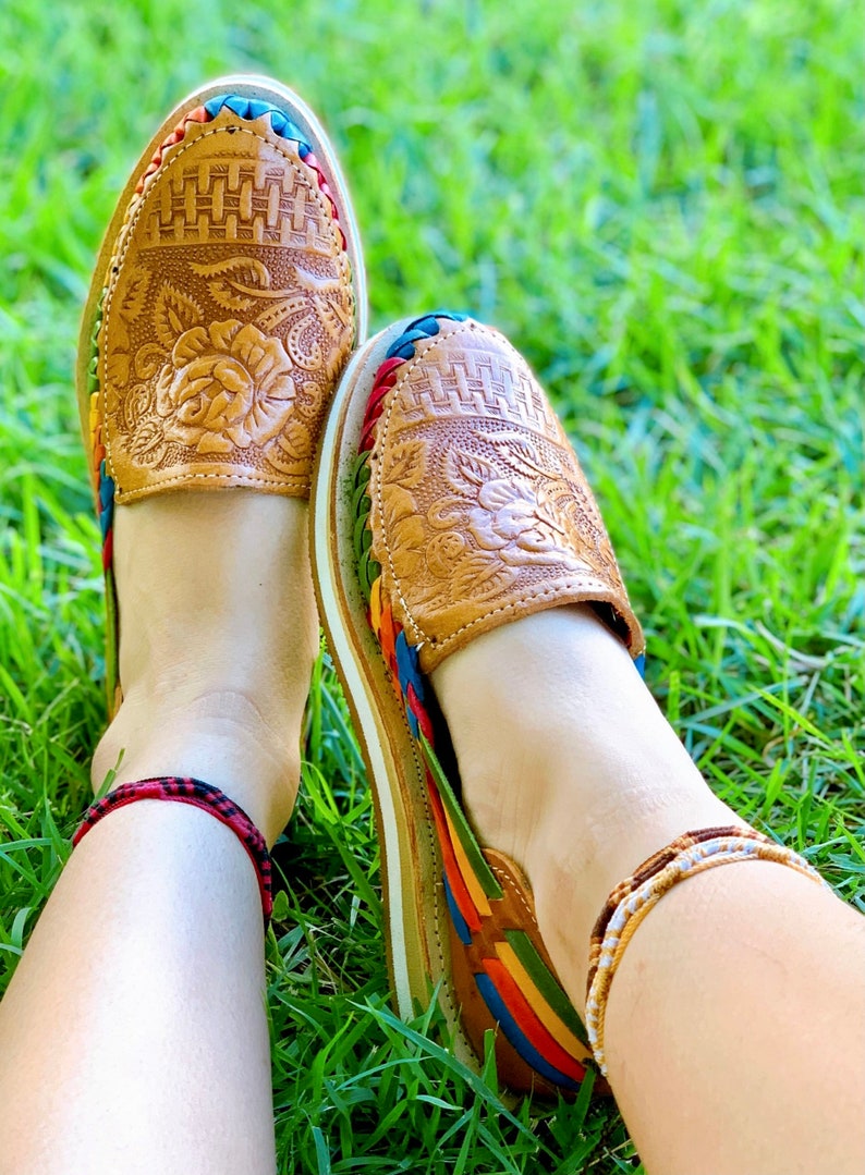 multicolor huaraches