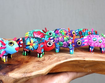 Alebrije from Oaxaca, alebrije, Copal wood sculpture, Wood Art, Alebrije art, Axolotl alebrije, Ajolote, Salamander, Cute axolotl alebrije